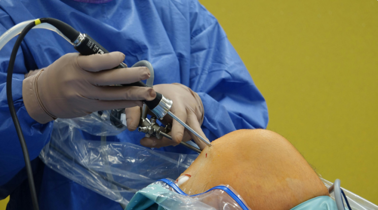 arthroscopy doctor